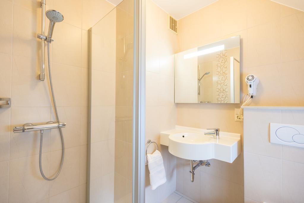Hotel Steineweiher St. Vith Eksteriør billede